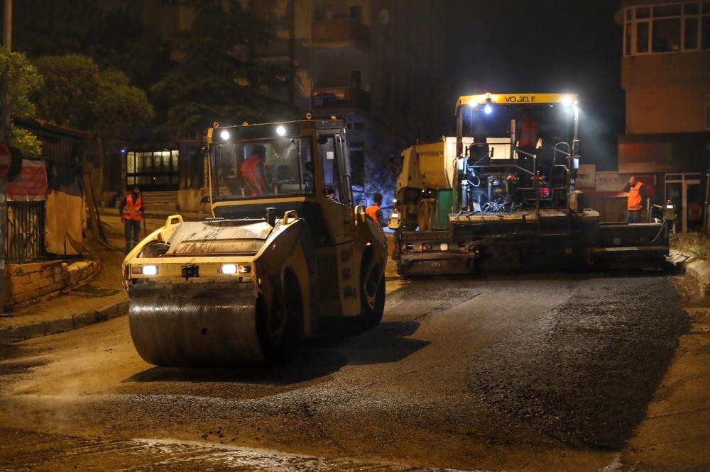 Kartal’da asfalt serim çalışmaları devam ediyor