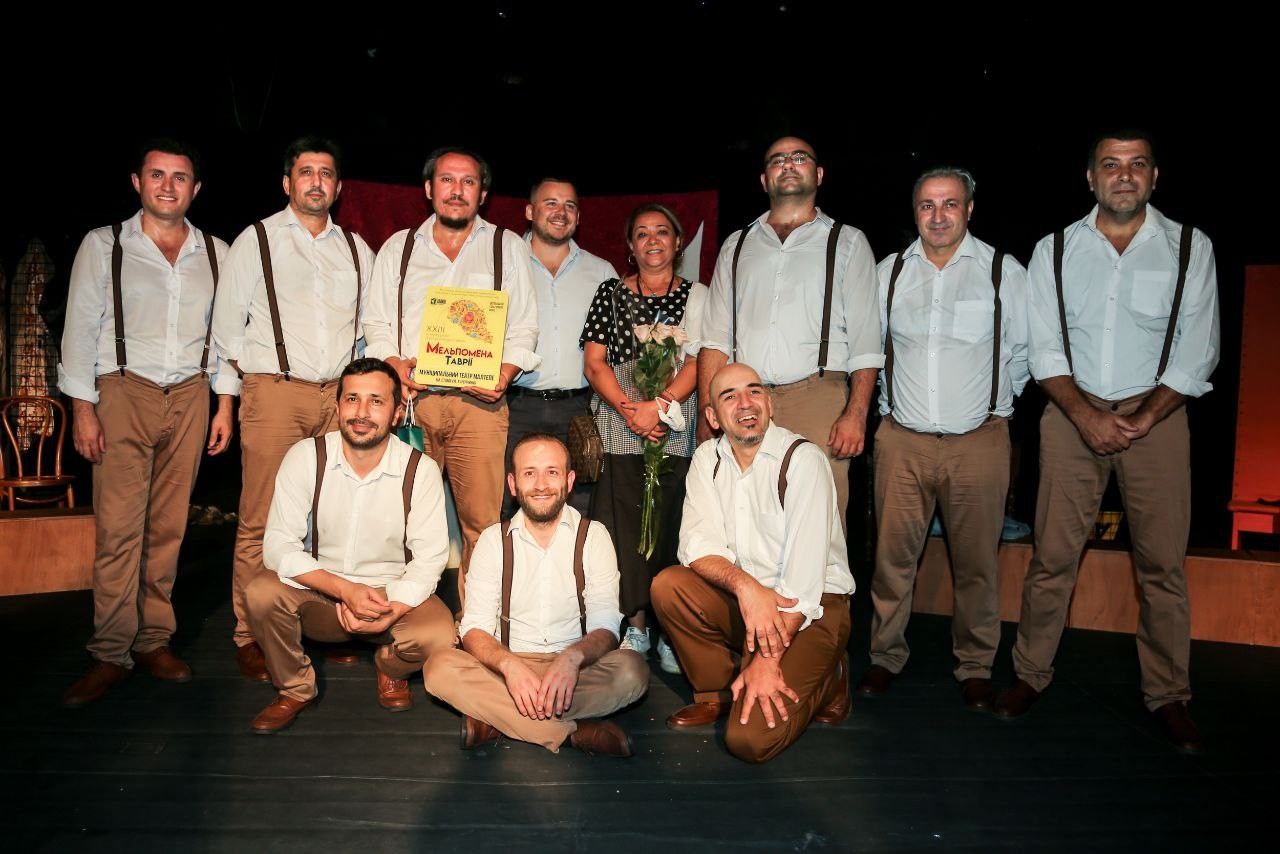Maltepe Belediye Tiyatrosu’na Ukrayna’dan çifte ödül