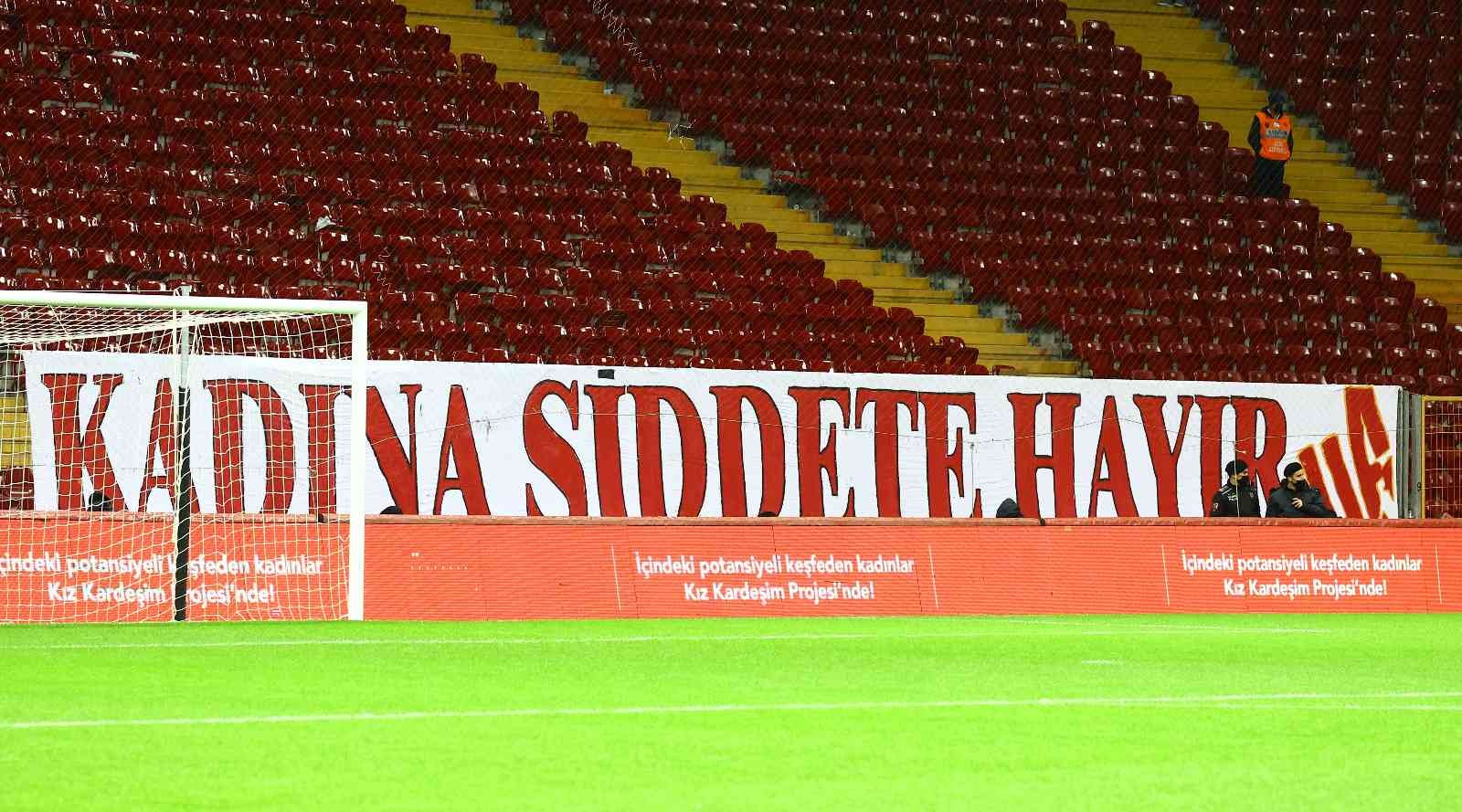 Dostluk maçı: Galatasaray Kadın Futbol Takımı: 0 – Fenerbahçe Kadın Futbol Takımı: 7