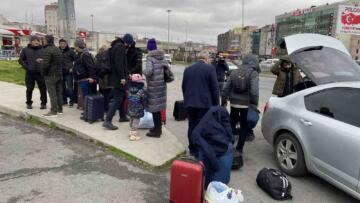 Ukrayna’dan tahliye edilen Türk vatandaşları İstanbul’a gelmeye devam ediyor